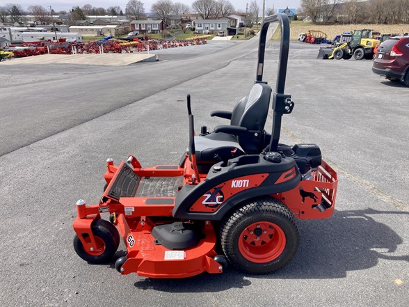 Kioti ZXC60, 60" Deck