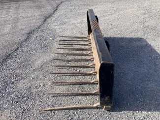 HLA MANURE FORK