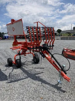 2024 KUHN GA4231 ROTARY HAY RAKE
