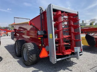 2023 TUBELINE NITRO 575RS VERTICAL BEATER SPREADER