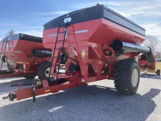 2023 E-Z TRAIL 870 GRAIN CART