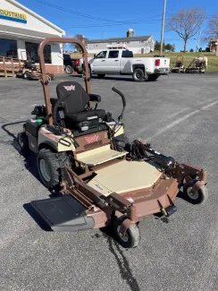 Grasshopper 725D w/ 61" Deck