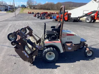 Grasshopper 725D w/ 61" Deck