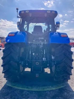 2015 NEW HOLLAND T7.245