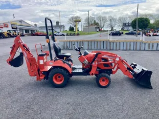 2025 KIOTI CS2210 W/ LDR/BACKHOE
