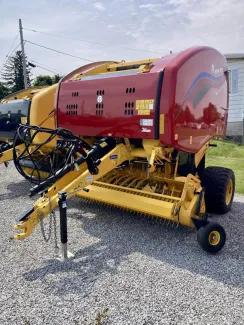 2025 NEW HOLLAND ROLL-BELT 450 CROP CUTTER *DISCOUNTED DEMO MODEL* $56,500