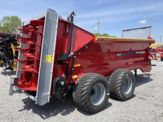 2026 TUBELINE NITRO 575RS VERTICAL BEATER SPREADER
