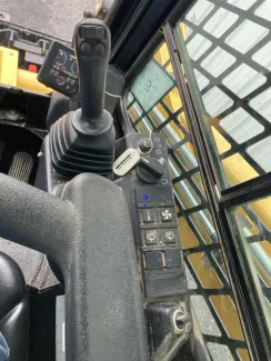2025 GEHL VT320 CTL