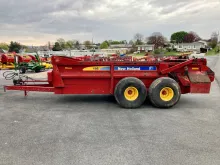 2021 NEW HOLLAND 195 BOX SPREADER