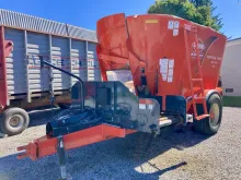 2013 KUHN/KNIGHT VT144 VERTICAL MIXER